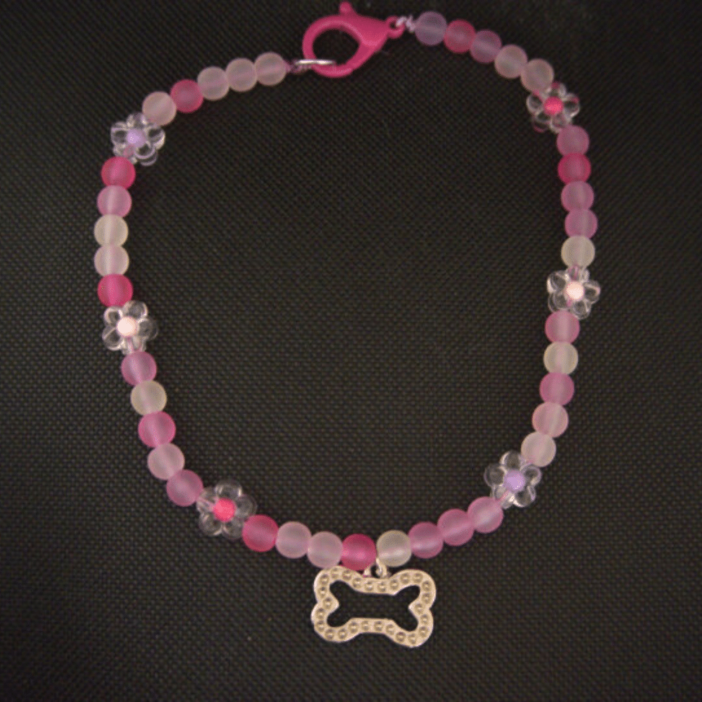 Collar Flores de Rosa: ¡Un toque de ternura para tu mejor amigo!